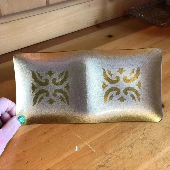 1950’s Talbot Glass Company Gold Tray - Picture 1 of 10